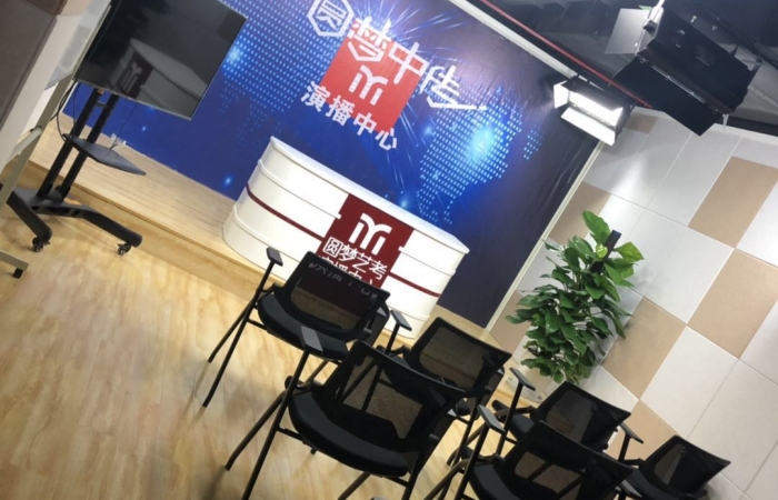 圆梦33333.jpg 圆梦33333.jpg